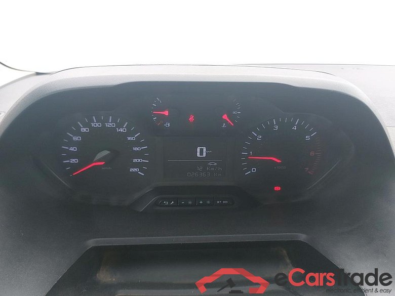 PEUGEOT Partner furgón 3 PLAZAS Standard 1000kg BlueHDi 73kW #4