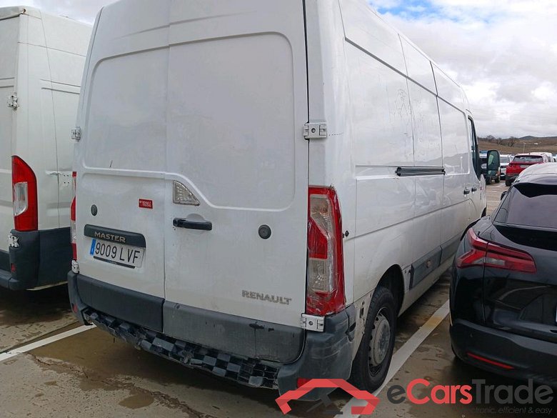 RENAULT TRUCKS UK MASTER VU 4p 3G furgón Red Edition Van FWD 135CV L3H2 #2