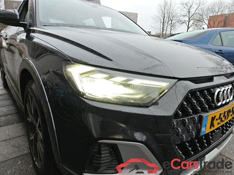 AUDI A1 citycarver 70 kW #4