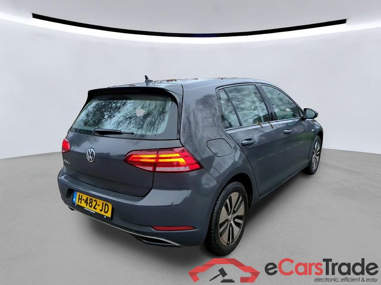 VOLKSWAGEN e-Golf 100 kW #6