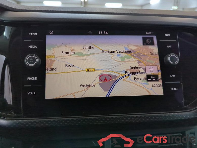 VOLKSWAGEN T-Cross 70 kW #3