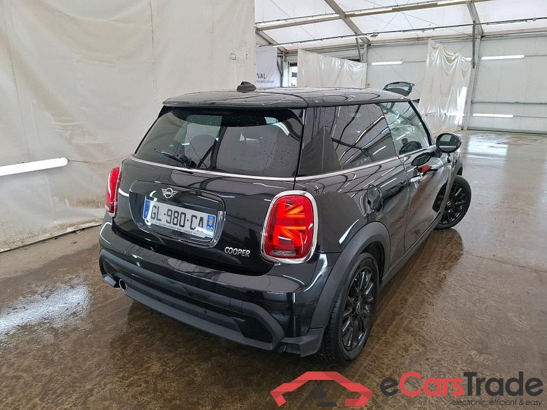MINI Mini / 2021 / 3P / Berline Cooper Edition Camden 136 ch BVA7 #3