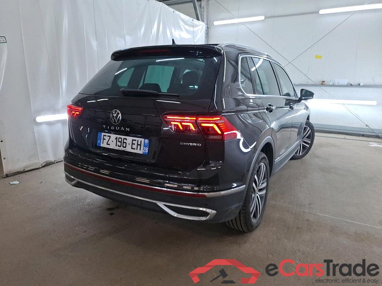 VOLKSWAGEN Tiguan / 2020 / 5P / SUV 1.4 eHybrid 245 DSG6 Elegance Exclusive #3