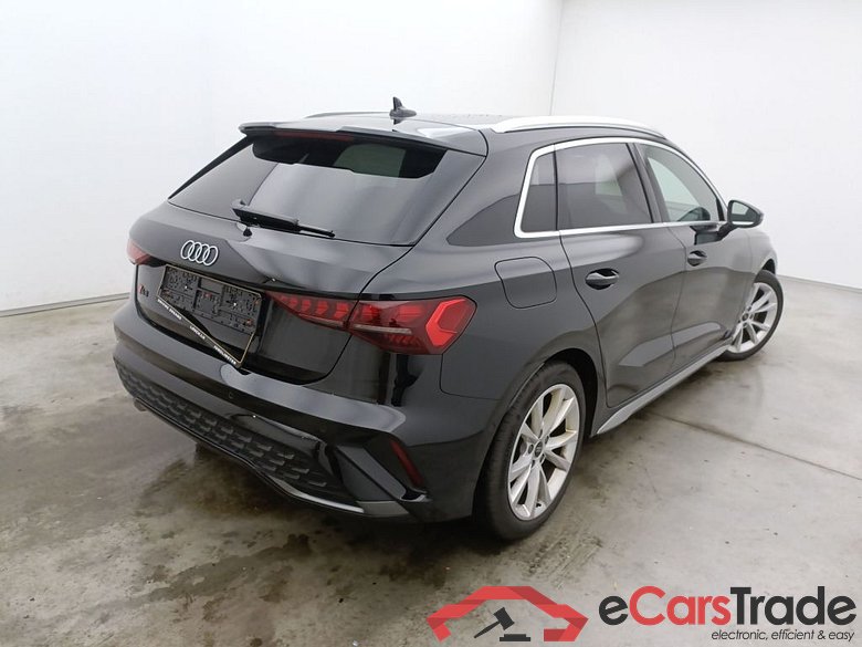 Audi A3 Sportback 35 TFSI S tronic S line 5d #2