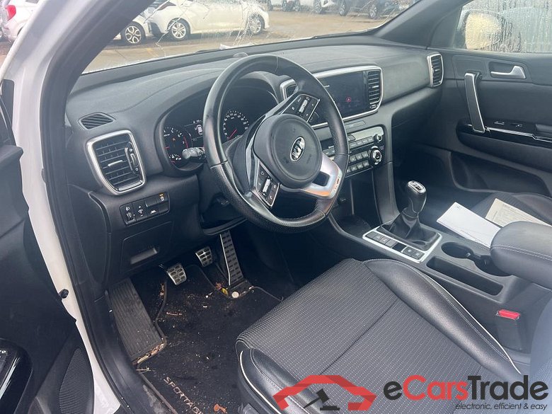 KIA Sportage / 2018 / 5P / todoterreno 1.6 T-GDi GT Line Essential 130kW 4x2 #3
