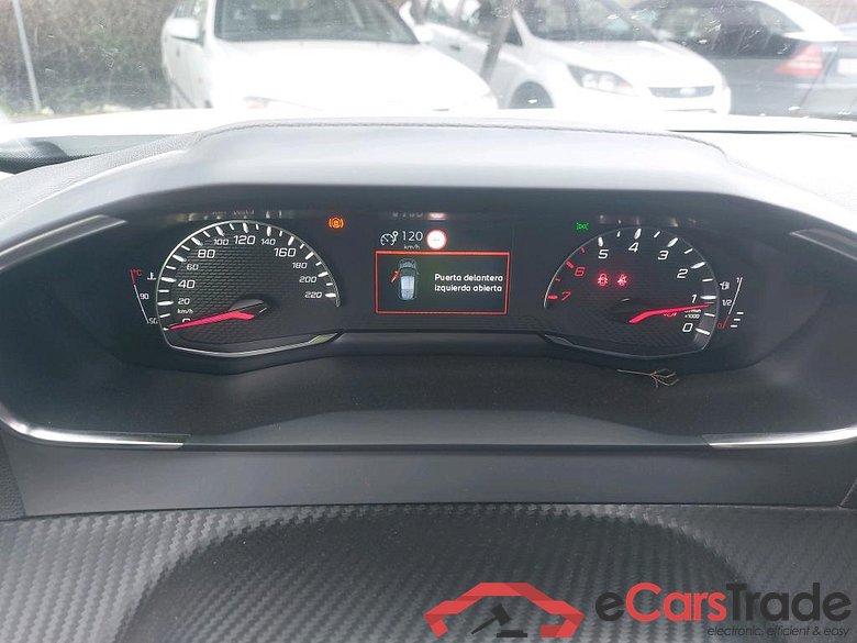 PEUGEOT 2008 / 2019 / 5P / todoterreno Active BlueHDI 100 S&S BVM6 #4