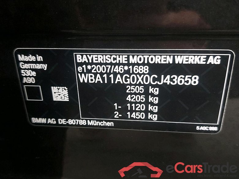 BMW - BMW 5 BERLINE 530e 292PK M Sport Pack Business With Dakota Heated Sport Seats & Heated Steering Wheel & Travel & Harman Kardon & Towing Hook & Parking Assistant * HYBRID * #6