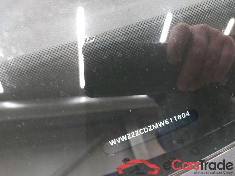 VOLKSWAGEN - VW  GOLF VARIANT TSI 130PK Life Pack Light & Sight  * PETROL * #6