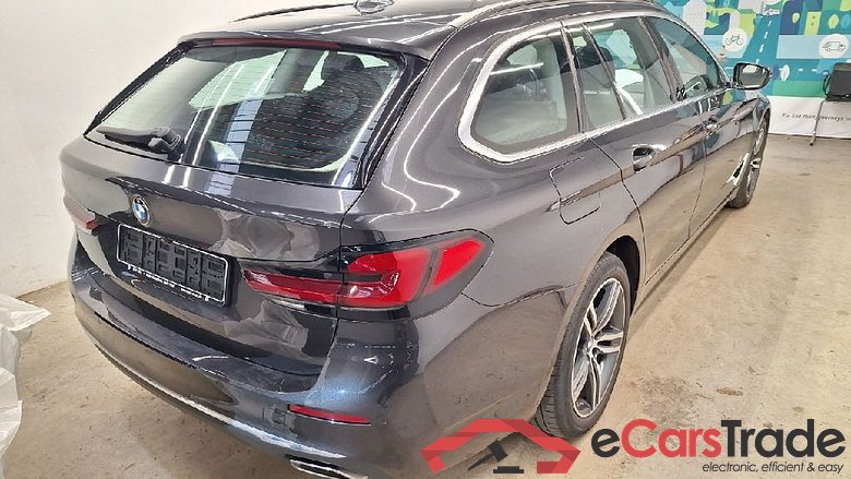 Baureihe 5 Touring 530 i xDrive Luxury Line 2.0 185KW AT8 E6d #2
