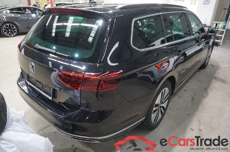 Passat Variant GTE 1.4 TSI 160KW AT6 E6d #2