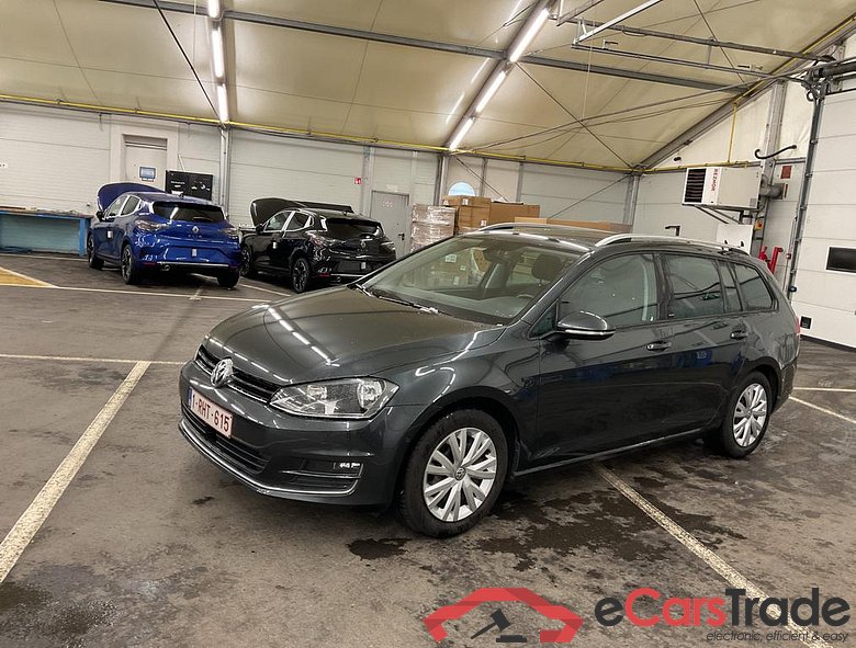 VOLKSWAGEN Golf VII SW Golf Variant  Comfortline 1.4 TSI BlueMotion Technology 92 kW (125 ch) 6 vitesses manuel
