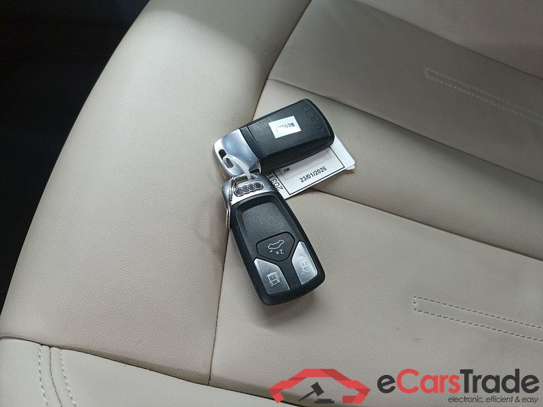 AUDI A4 AVANT DIESEL - 2020 40 TDi 204hp Quattro Advanced S tronic 5d #4