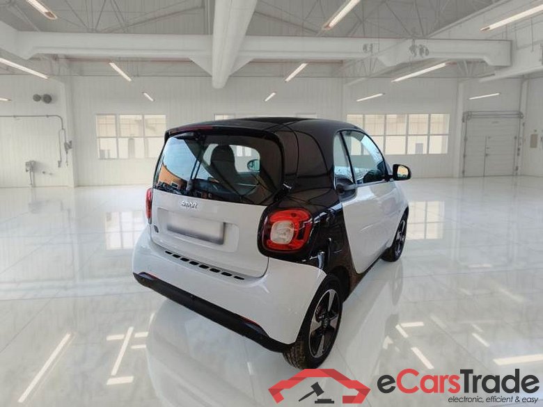 SMART FORTWO COUPÈ / 2019 / 3P / COUPE EQ 60KW PASSION #2