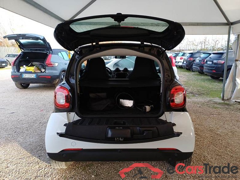 SMART FORTWO COUPÈ / 2019 / 3P / COUPE EQ 60KW PASSION #5