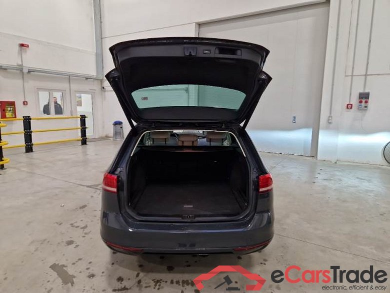 VOLKSWAGEN PASSAT / 2014 / 5P / STATION WAGON VARIANT 2.0 TDI 110KW BUSINESS BMT #5