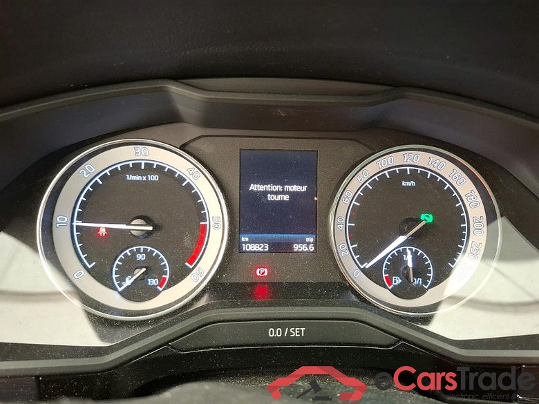 Superb Break Style 4x4 2.0 TDI 200CV BVA7 E6d #6