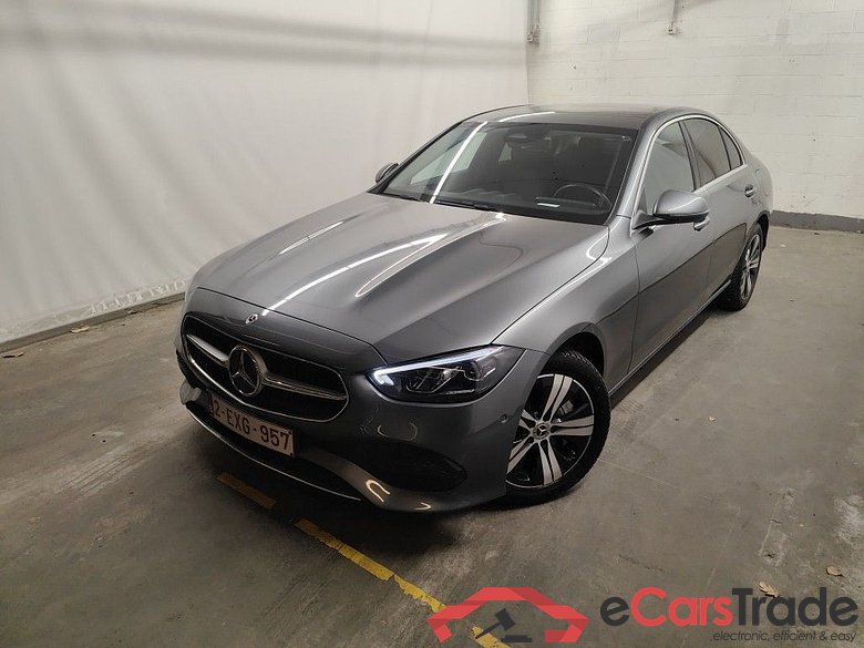Mercedes-Benz C-Klasse Berline C 300 e Luxury Line 4d #1