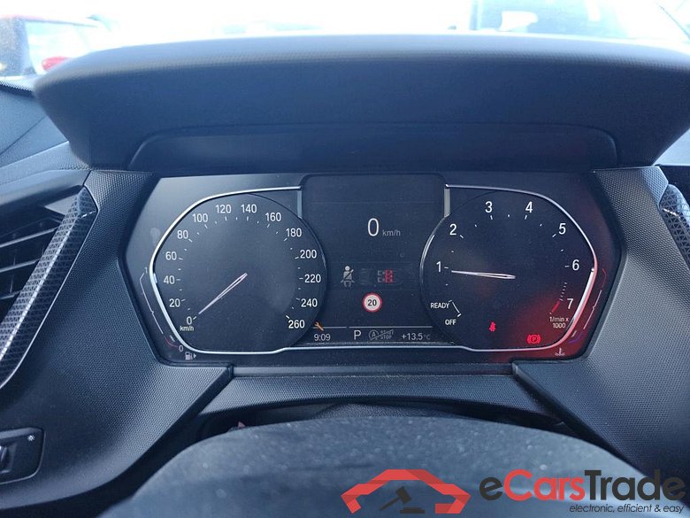 BMW Serie 1 / 2019 / 5P / berlina con portón 118i #4