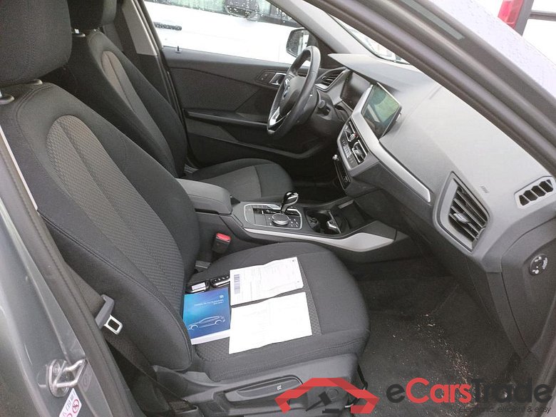 Serie 1 Berlina 118i 1.5 135CV AT7 E6d #6