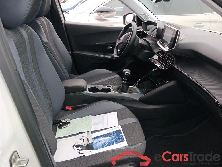 PEUGEOT 2008 / 2019 / 5P / todoterreno Allure Puretech 100 S&S BVM6 (CX) #6