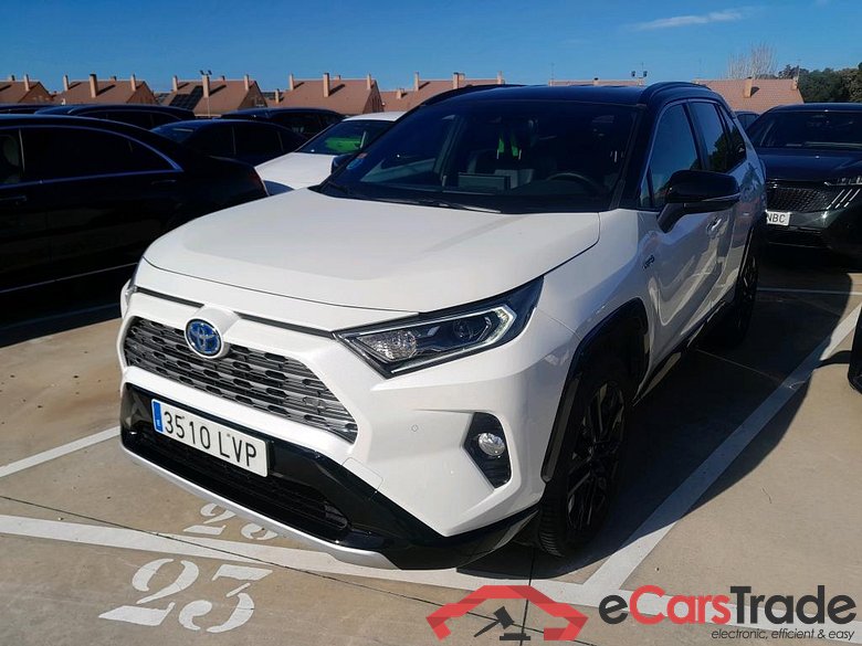 TOYOTA Rav4 / 2018 / 5P / todoterreno 2.5l 220H Style 4WD
