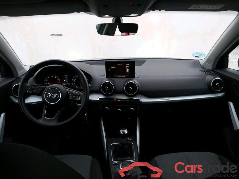 AUDI Q2 / 2016 / 5P / todoterreno Design 30 TFSI 85kW (116CV) #3