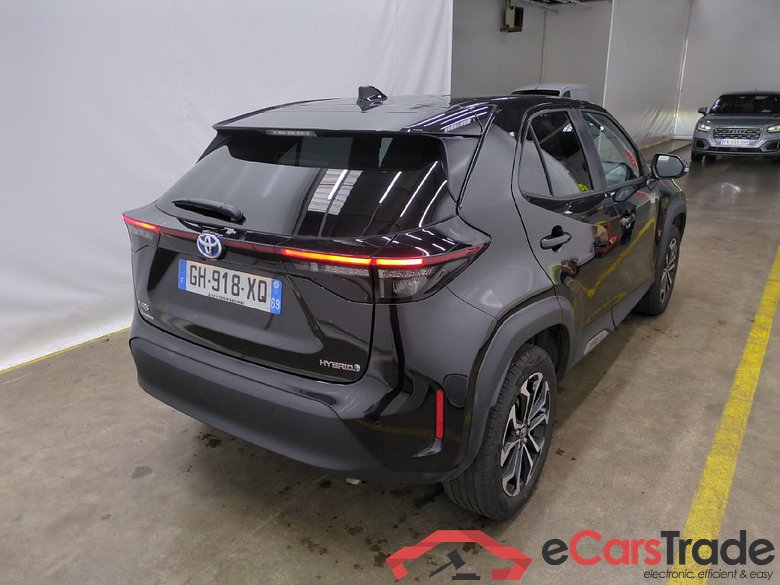 TOYOTA Yaris Cross Hybride / 2021 / 5P / SUV 1.5 HYBRID 116H DESIGN AUTO #3