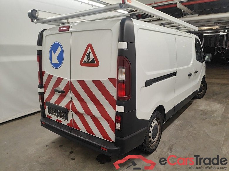 Renault Trafic L2H1 dCi 120 Grand Confort 2.9T 4d #2
