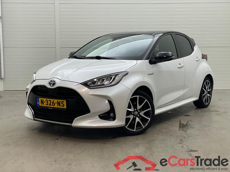 TOYOTA Yaris 1.5 Hybrid Launch Edition