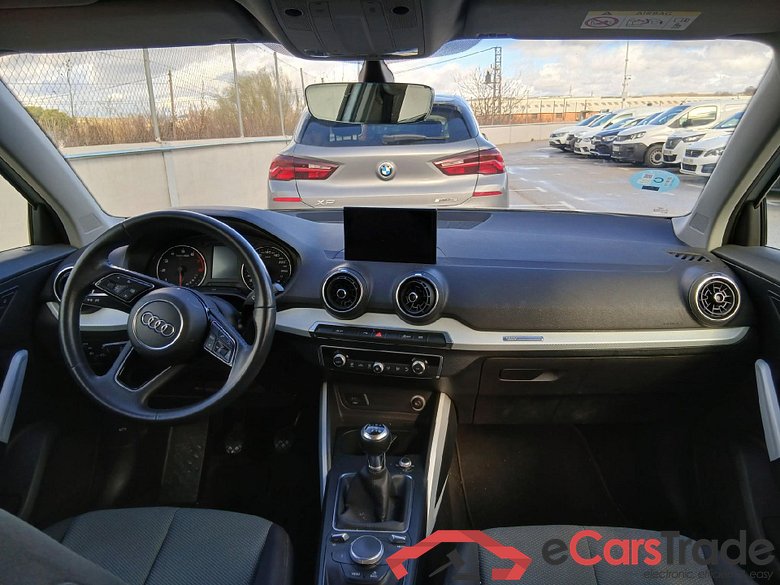 AUDI Q2 / 2016 / 5P / todoterreno Design 30 TFSI 85kW (116CV) #4