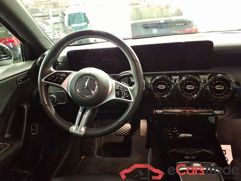 MERCEDES-BENZ A-CLASS 1.3 A 250 E BUSINESS LINE DCT #6