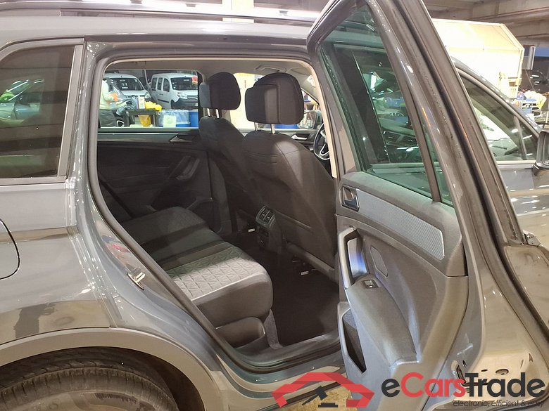 VOLKSWAGEN TIGUAN 1.4 EHYBRID LIFE DSG #5