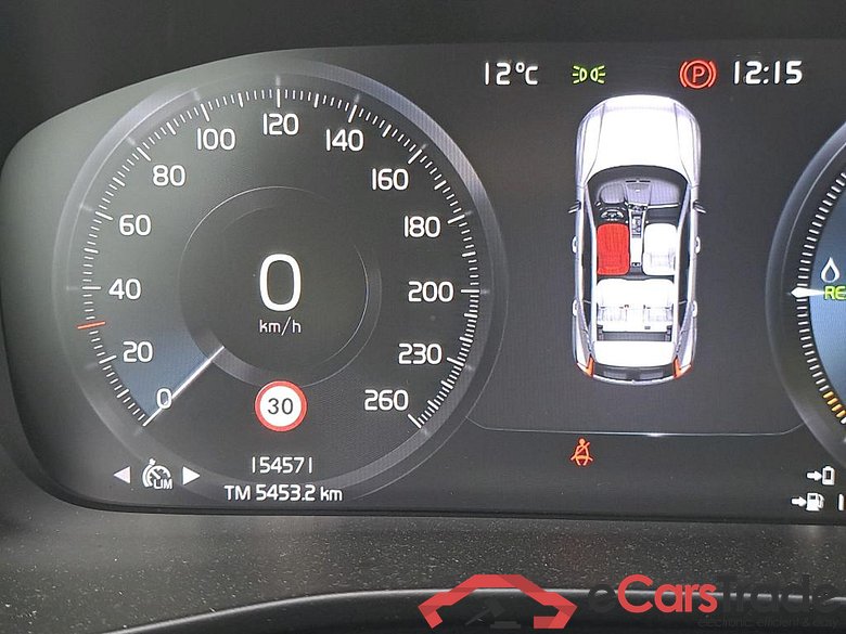 VOLVO XC40 / 2017 / 5P / todoterreno 1.5 T4 Twin Recharge R-Design Auto #5