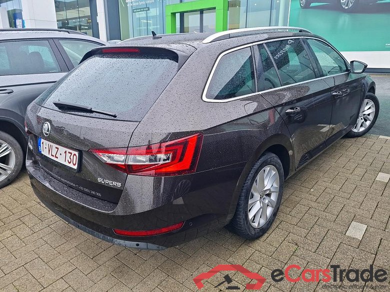 SKODA - SKO SUPERB COMBI CRTDI 120PK Style Pack Premium II & Corporate Plus #2