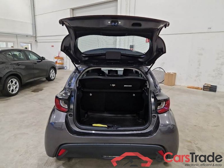 TOYOTA YARIS / 2020 / 5P / BERLINA HYBRID BUSINESS MY20 #5