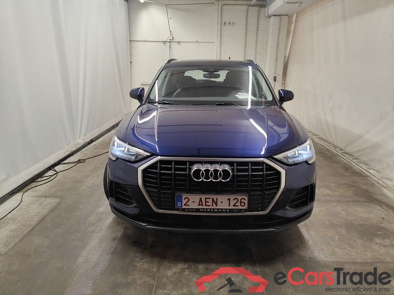 Audi Q3 35 TFSI S tronic 5d #5