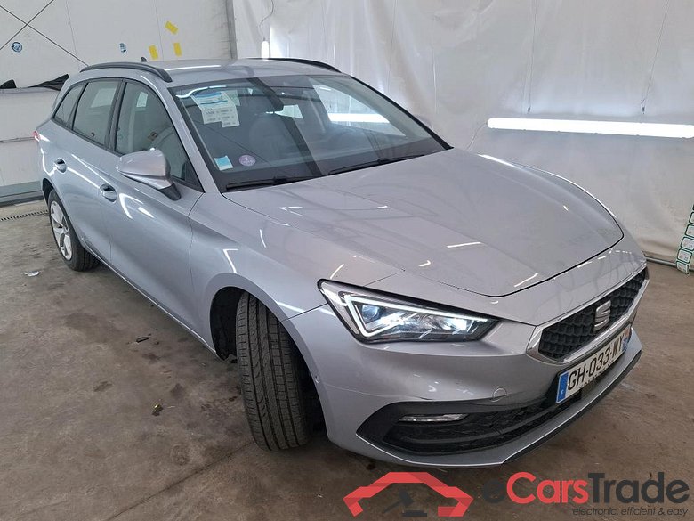 SEAT Leon Sportstourer / 2020 / 5P / Break 1.0 eTSI 110 DSG S&S Style Business #4