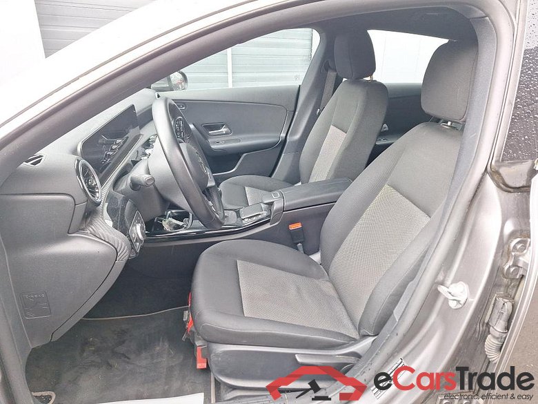 MERCEDES-BENZ CLASS CLA SHOOTING BREAK (X118 CLA 180 Business Solution #5