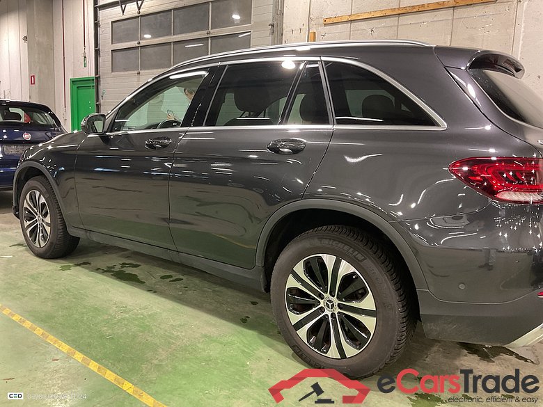 MERCEDES-BENZ GLC 2.0 GLC 300 DE 4MATIC 4WD AUTO #3