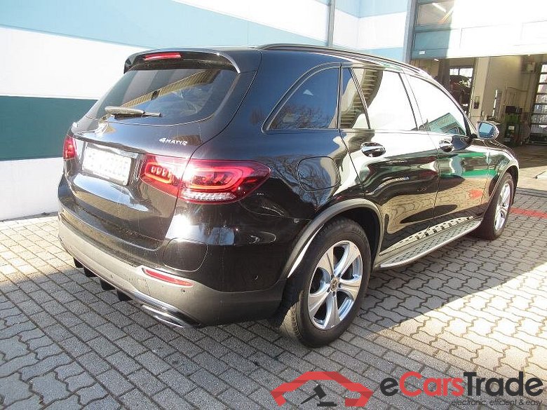 Mercedes-Benz GLC (BM 253)(06.2015->) DE - SUV5 GLC 300 e EU6d, e AMG Line 4Matic (EURO 6d), (Facelift) 2020 - 2022 #3