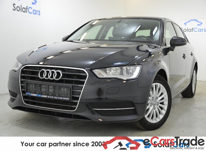AUDI A3 SB 1.6TDI 105hp Ambiente Navi 1/2Leather Klima PDC