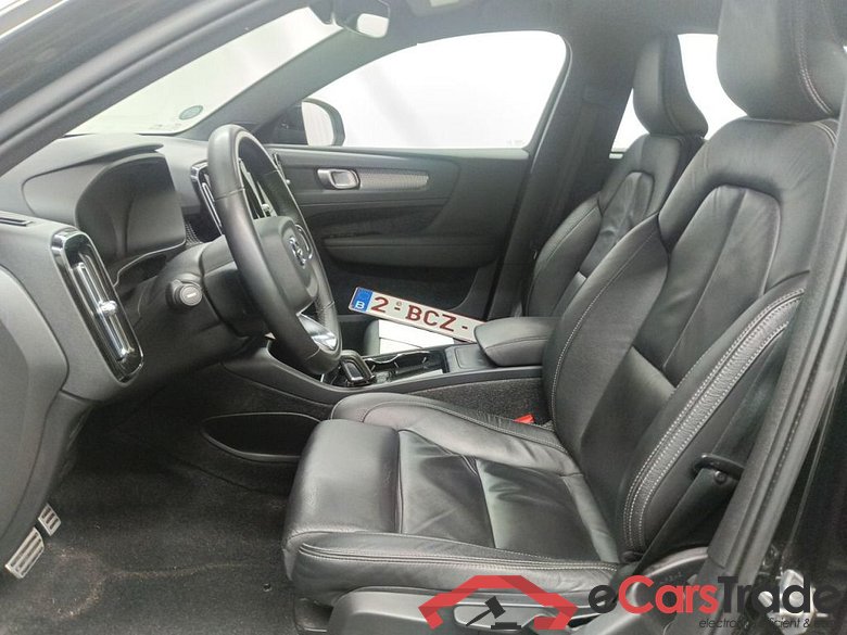 Volvo XC40 Recharge Twin Plus 5d #3
