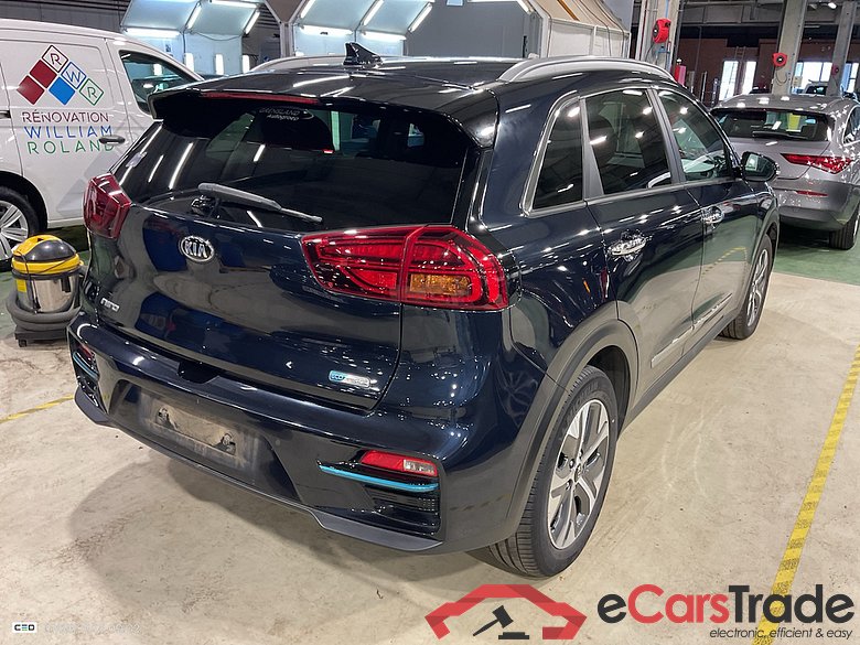 KIA E-NIRO 64 kWh More #4