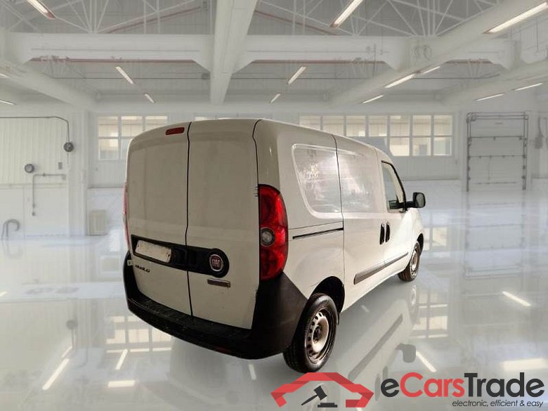 FIAT DOBLÒ CARGO / 2014 / 4P / VETT. FURGONATA CH1 BUSINESS 1.3 MJET 95CV E6D SeS #2