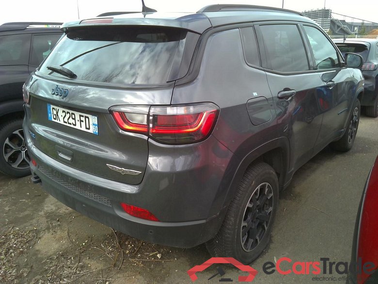 JEEP COMPASS 240 AT6 TRHK RSK #4