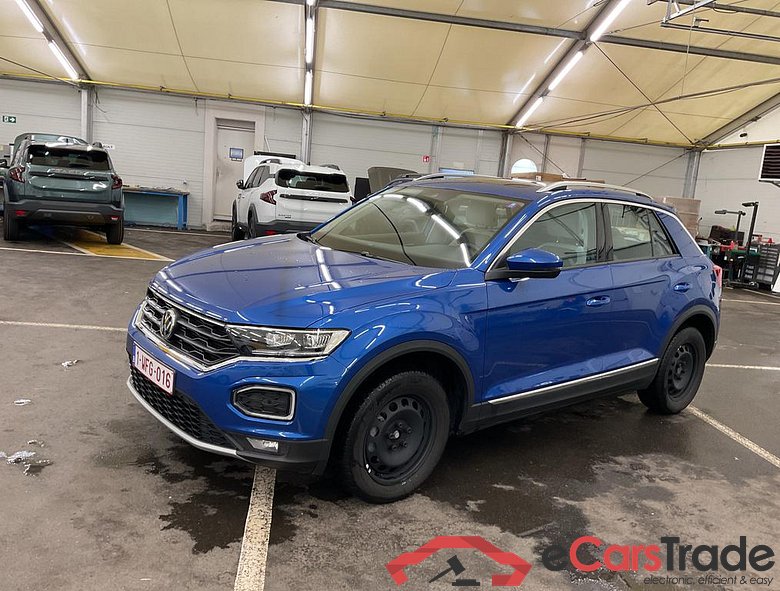 VOLKSWAGEN T-Roc T-Roc Elegance 1.5 TSI 110 kW (150 ch) 7 vitesses DSG #1