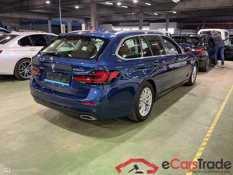 BMW 5 SERIES TOURING 2.0 520D 120KW TOURING AUTO #4