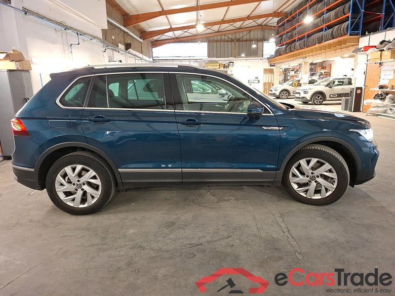 VOLKSWAGEN Tiguan / 2020 / 5P / SUV 1.4 eHybrid 245 DSG6 Elegance #6