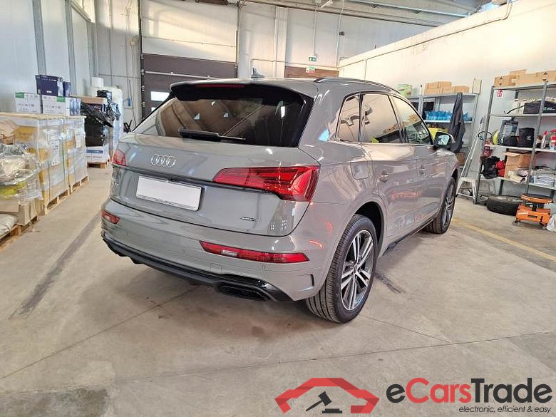 AUDI Q5 / 2020 / 5P / SUV 40 TDI S LINE PLUS QUATTRO S TRONIC #2