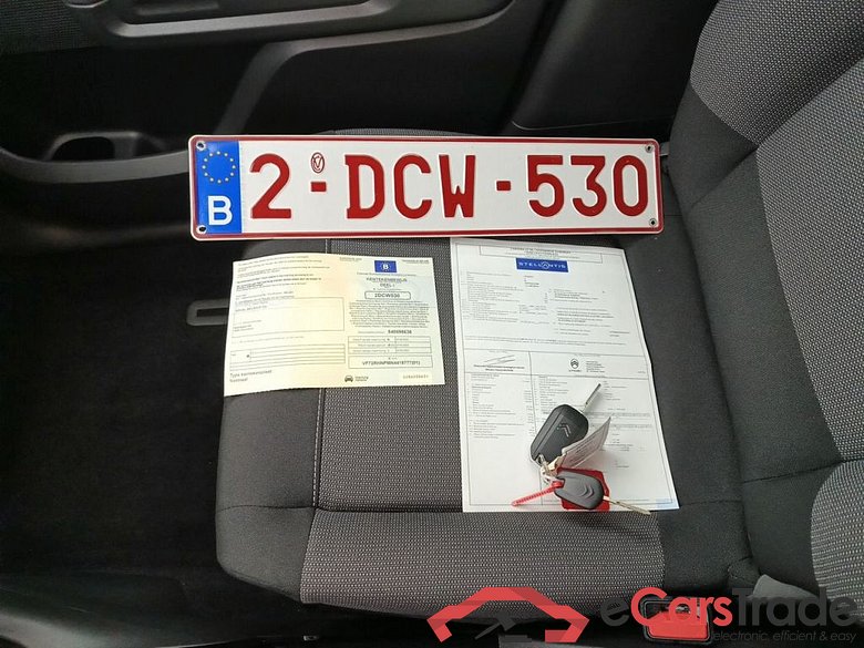 Citroën C3 Aircross 1.2 PureTech 110 S&S MAN6 Feel 5d #4